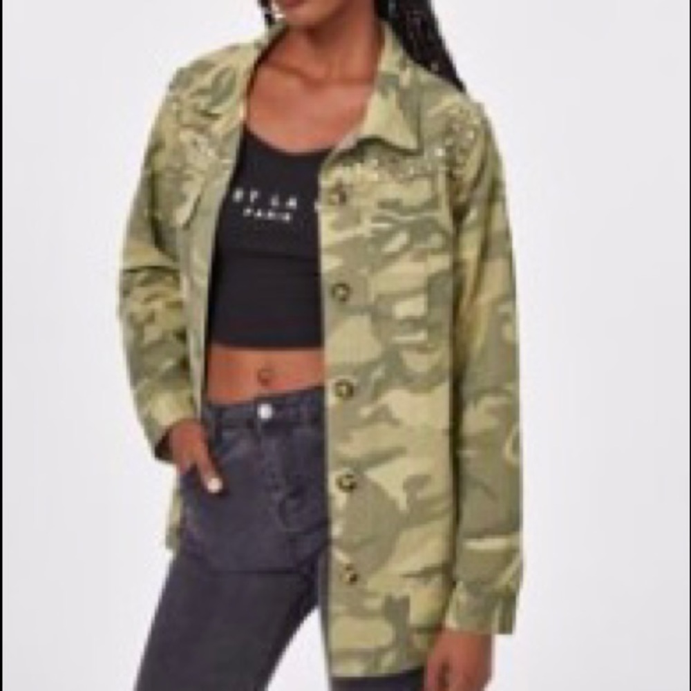 Camouflage Button Up Jacket